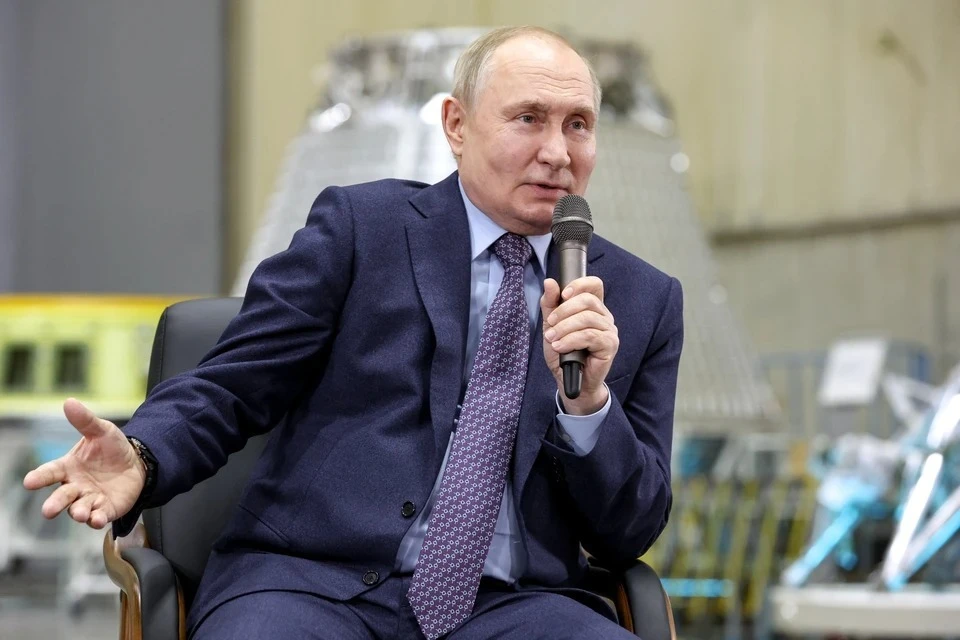 Путин назвал соседнюю с Беларусью Украину источником нелегального оружия в России. Фото: Сергей Бобылев/ТАСС.