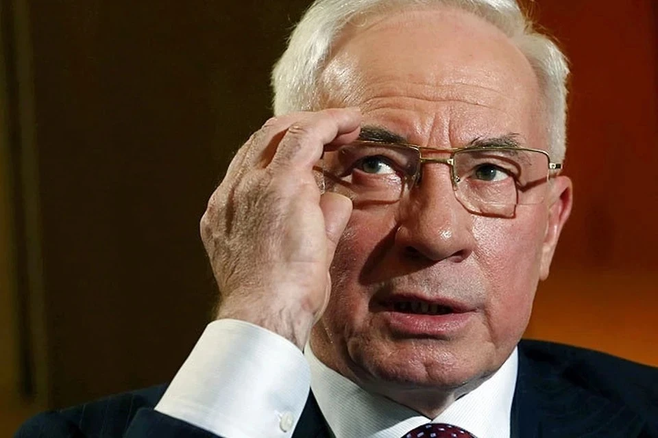 Экс-премьер Украины Азаров призвал к нормализации отношений с Россией