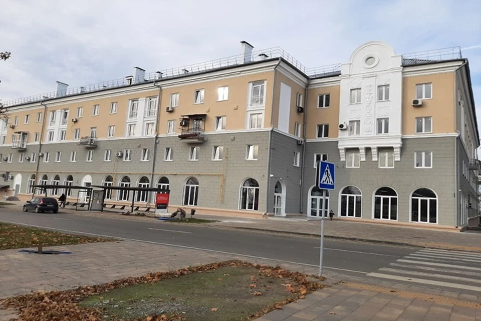 В Орджоникидзевском районе Мариуполя завершено восстановление «банковского» дома. Фото: Администрация города Мариуполя