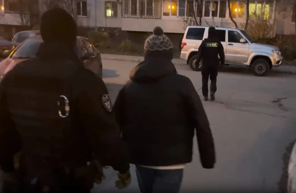 Молодого человека, устроившего скандал в маршрутке, задержали 6 ноября