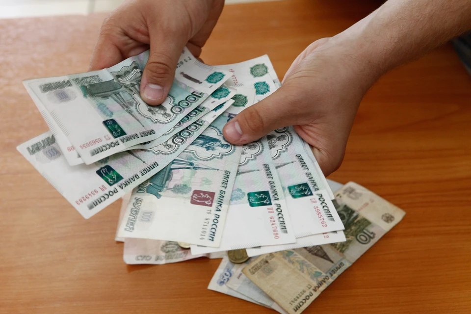 Мужчина не выплачивал кредитные платежи, его долг составил более 400 тысяч рублей.