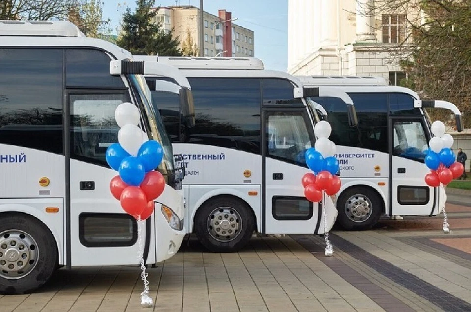 Каждый из автобусов рассчитан на 35 мест. Фото: Министерство образования и науки РФ