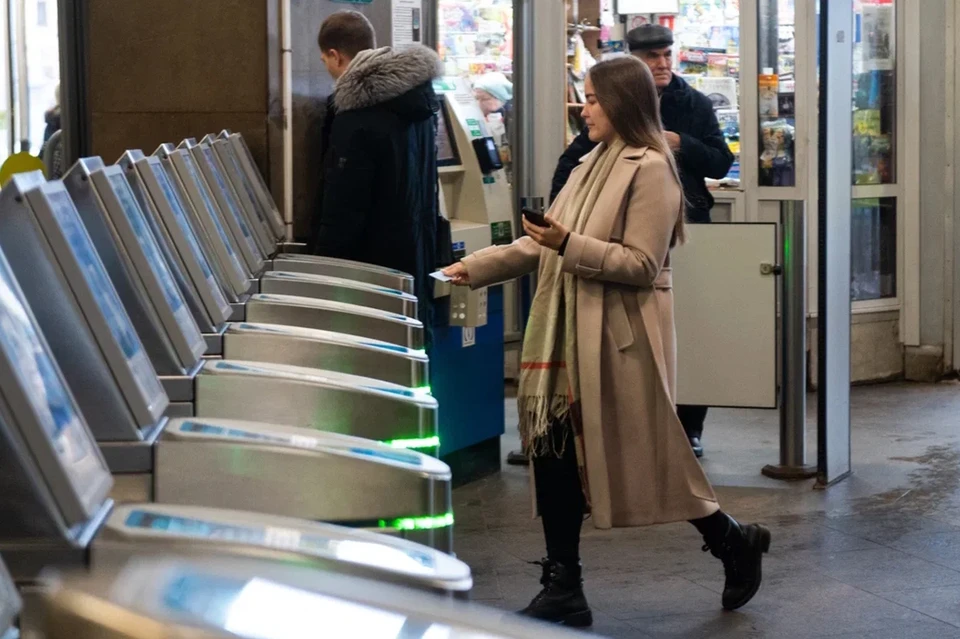 Тарифы на проезд сохранят на том же уровне в 2024 году в Петербурге.