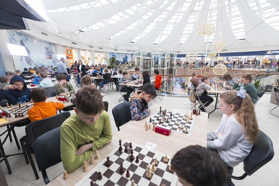 В Москве прошел международный турнир «Шахматные звезды 3.0» — в дисциплине быстрые шахматы. Фото: организаторы турнира