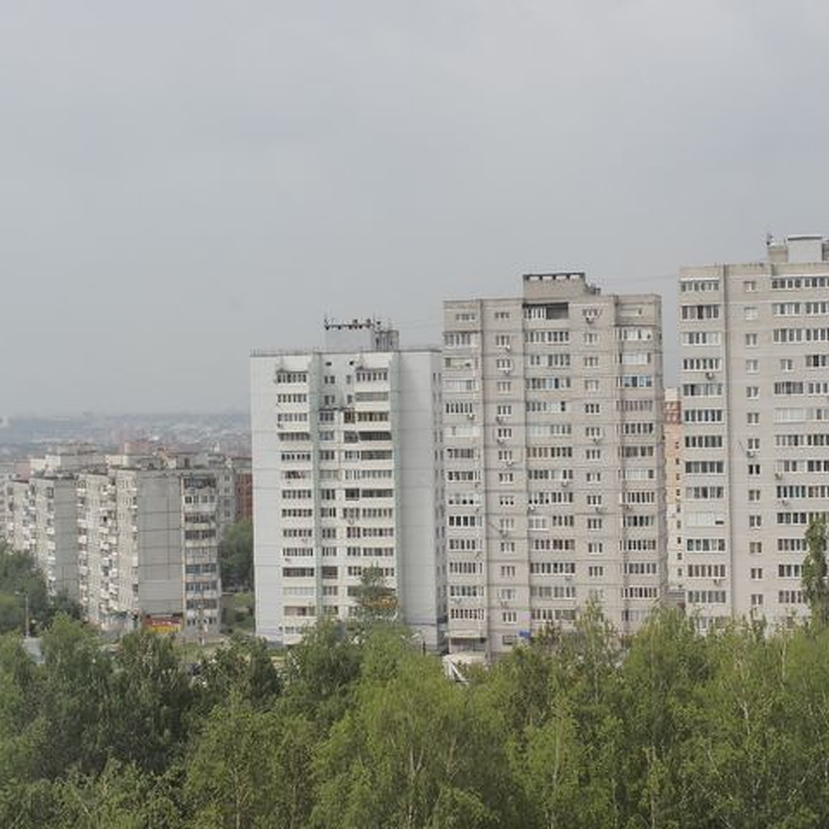 В пострадавшем от падения БПЛА доме на ул. Хворостухина в Туле вставили  новые окна - KP.RU