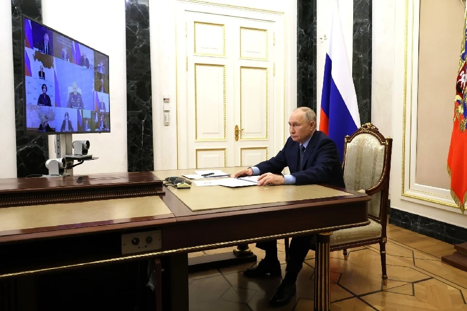 Путин открыл новую детскую больницу в Оренбурге по видеосвязи