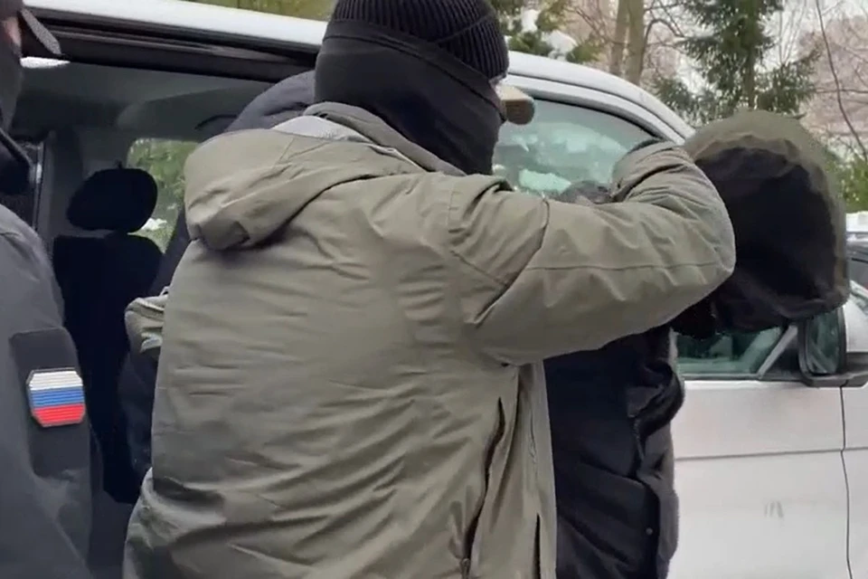 Задержанный собирался взорвать бомбу на железнодорожной станции, но был задержан с поличным