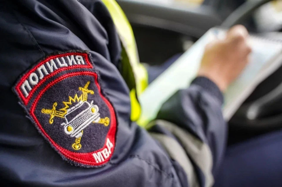 По горячим следам сотрудники ППС оперативно установили местонахождение и личность подозреваемого.