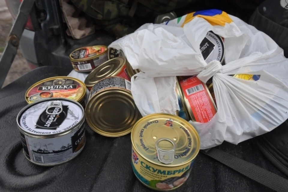 Продукты питания и свежий хлеб доставили волонтеры при поддержке "Единой России" и депутата Херсонской областной Думы Елены Дмитрук