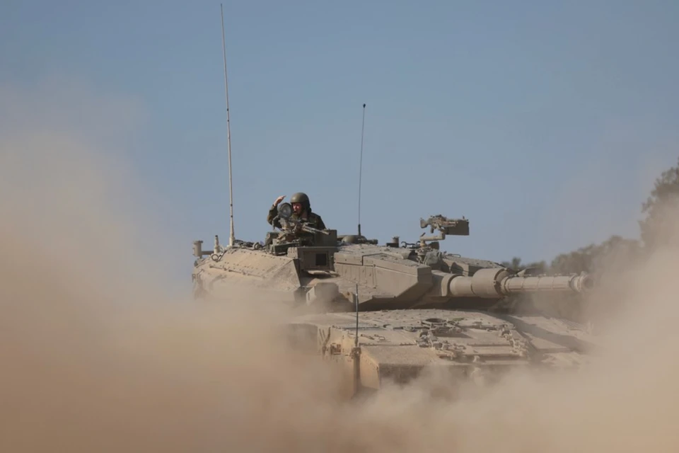 Армия Израиля после срыва ХАМАС перемирия нанесла удары по 200 целям в Газе