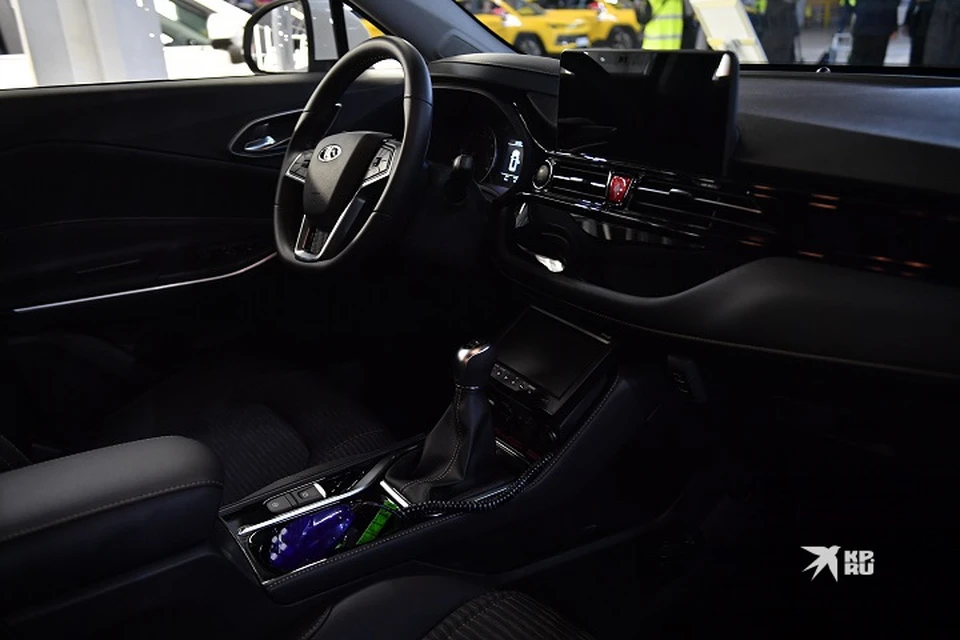 Для покупки Ford Focus жителям Екатеринбурга понадобилось бы 13 месяцев работы