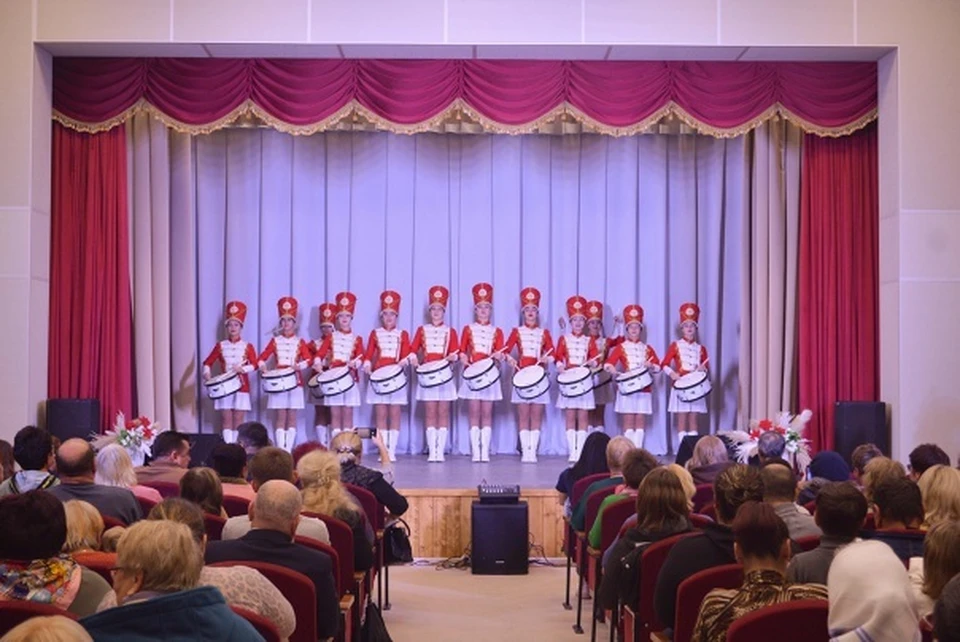 На торжественном концерте выступили коллективы культурного комплекса «Корабел». Фото: vk.com/korabel1922