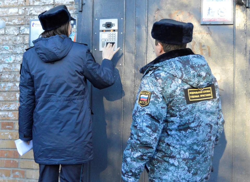 Приставам пришлось постараться, чтобы разыскать хитрого должника по алиментам