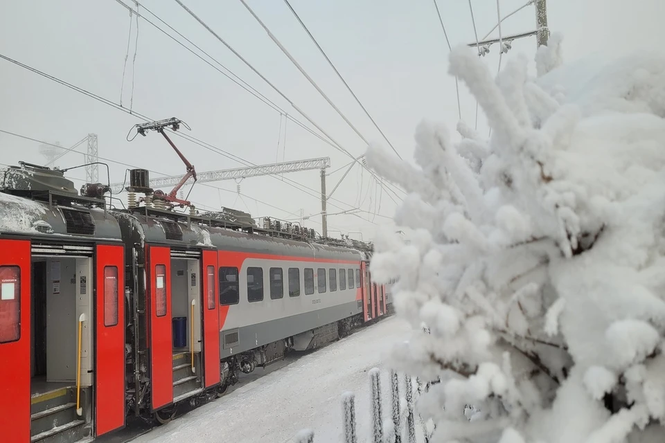 Электричка красноярск сорокино сегодня. Поезд Красноярск Абакан. Байкалова Краспригород.