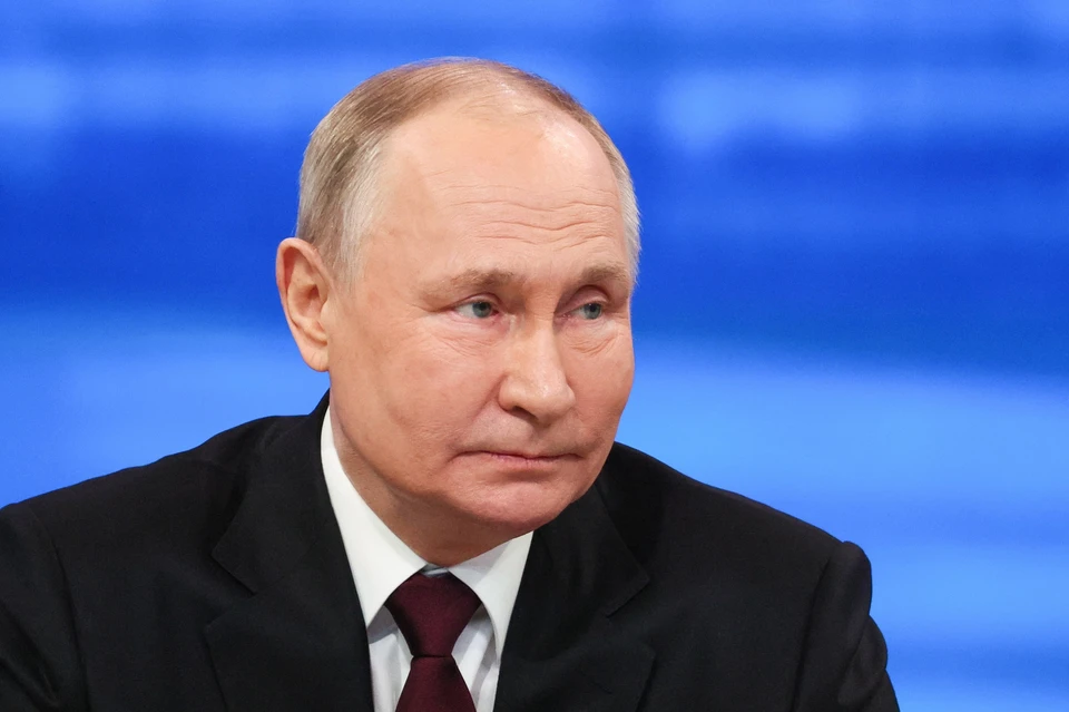 Владимир Путин ответил на вопрос политического обозревателя "КП" АЛександра Гамова. Фото: Сергей БОБЫЛЕВ/ТАСС