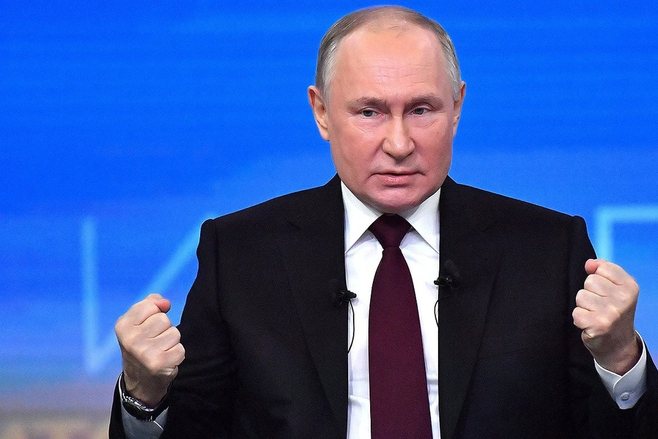 Владимир Путин провел прямую линию, совмещенную с большой пресс-конференцией