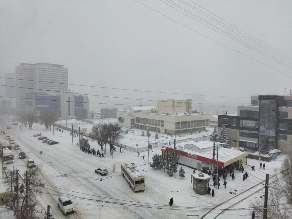 Снег в Волгограде сменится на дожди и лужи.