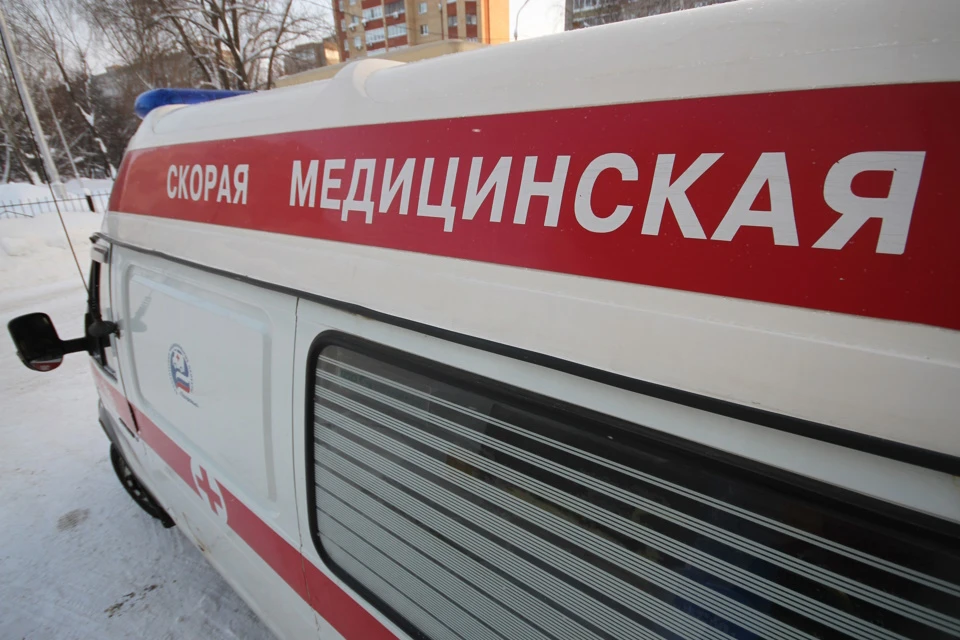 В Москве на стройке рабочих придавило бетонной плитой