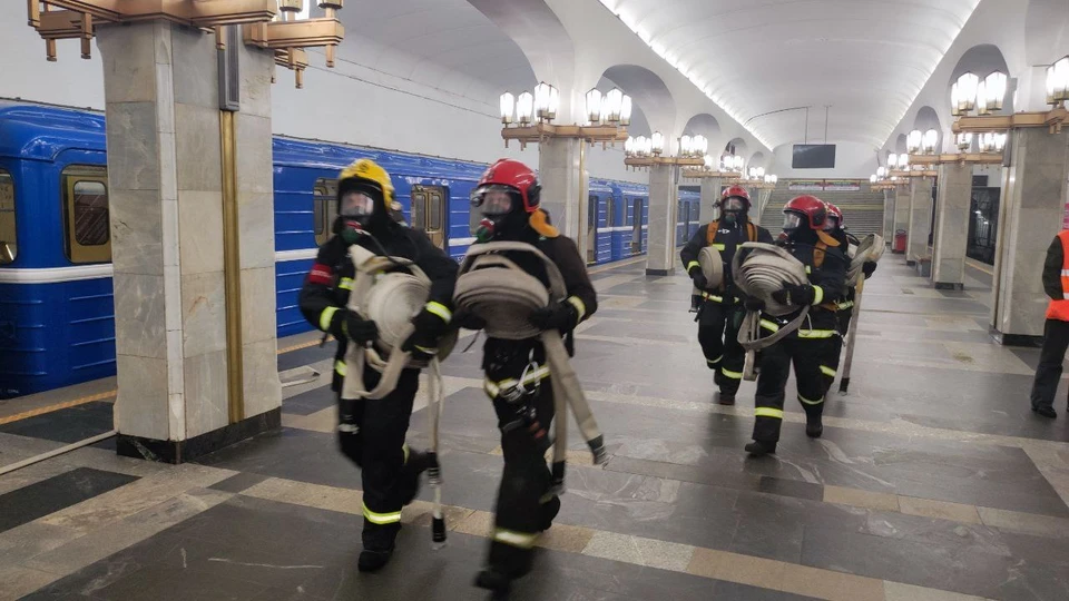 МЧС провели учения на станции метро «Пушкинская» в Минске. Фото: телеграм-канал минского метрополитена