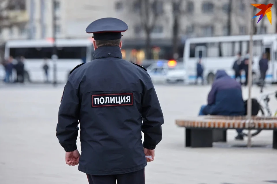 Девочку нашли на остановке общественного транспорта на улице Автозаводская