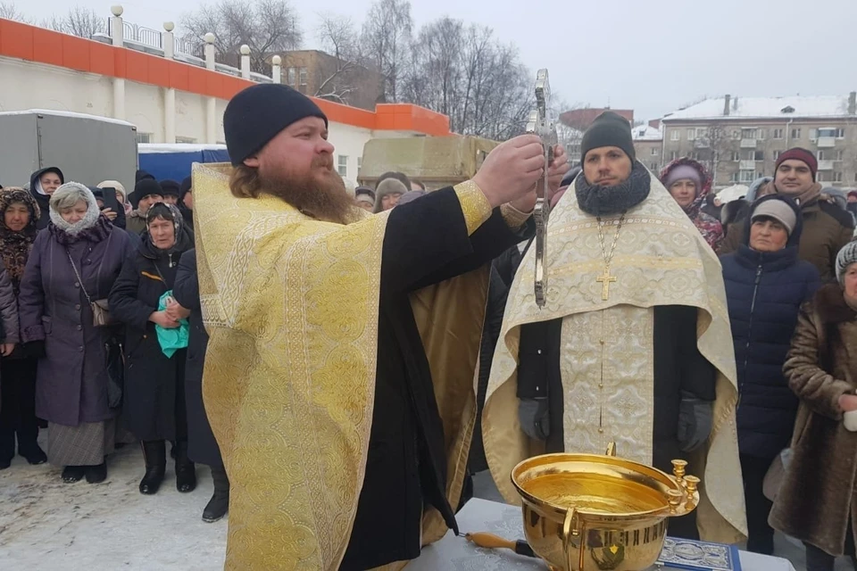 «Несусветную вонь» почувствовали священник Дмитрий Фетисов и прихожане Николо-Ямского храма в Рязани в Крещенский сочельник.
