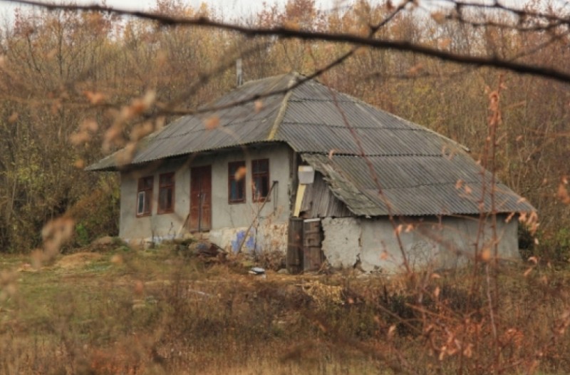 Сельское население у нас катастрофически сокращается.