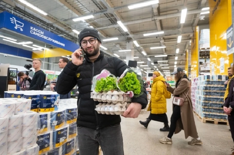 До 5% ограничат торговую наценку на несколько социально значимых товаров четыре компании Брянки и Луганска