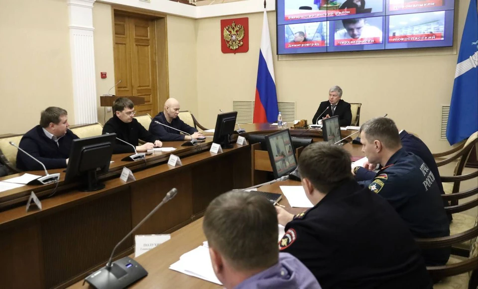 Ульяновский губернатор остался недоволен уборкой последствий снегопада в регионе. ФОТО: тг-канал Алексея Русских