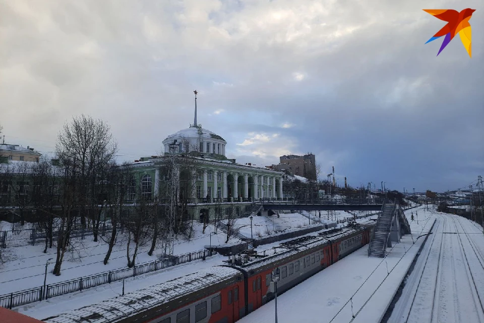 Из Мурманска путешественники смогут добраться до Териберки и понаблюдать за северным сиянием.