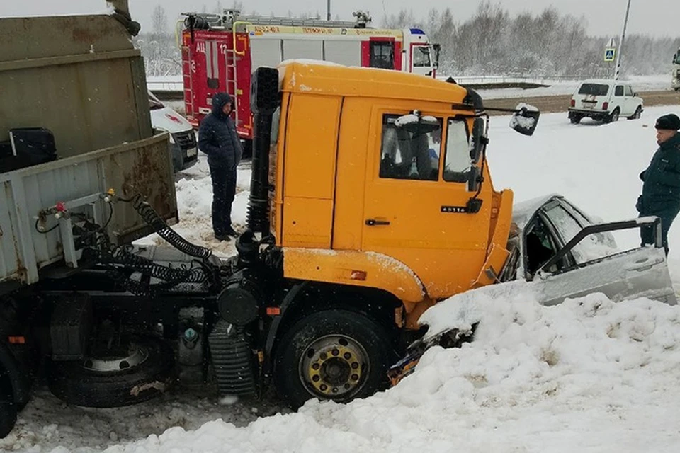 В ДТП погиб водитель "ВАЗа" Фото: УГИБДД России по Тверской области