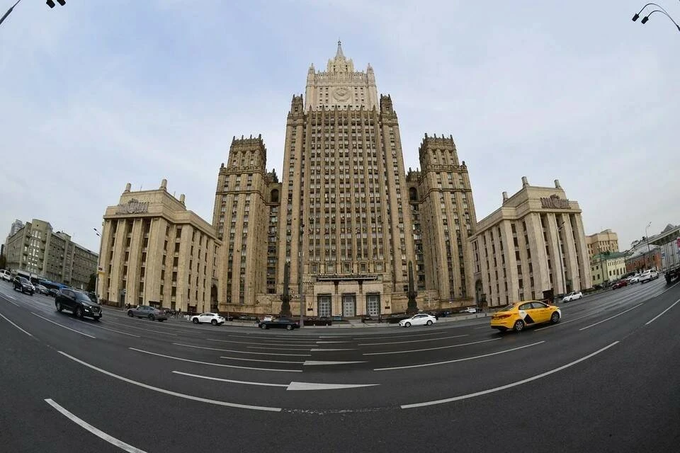МИД РФ: Москва ответит на попытки Запада конфисковать недвижимость и активы