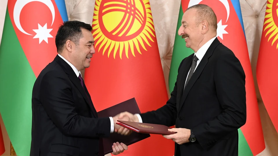 Жапаров и Алиев подписали Декларацию о стратегическом партнерстве между Кыргызстаном и Азербайджаном