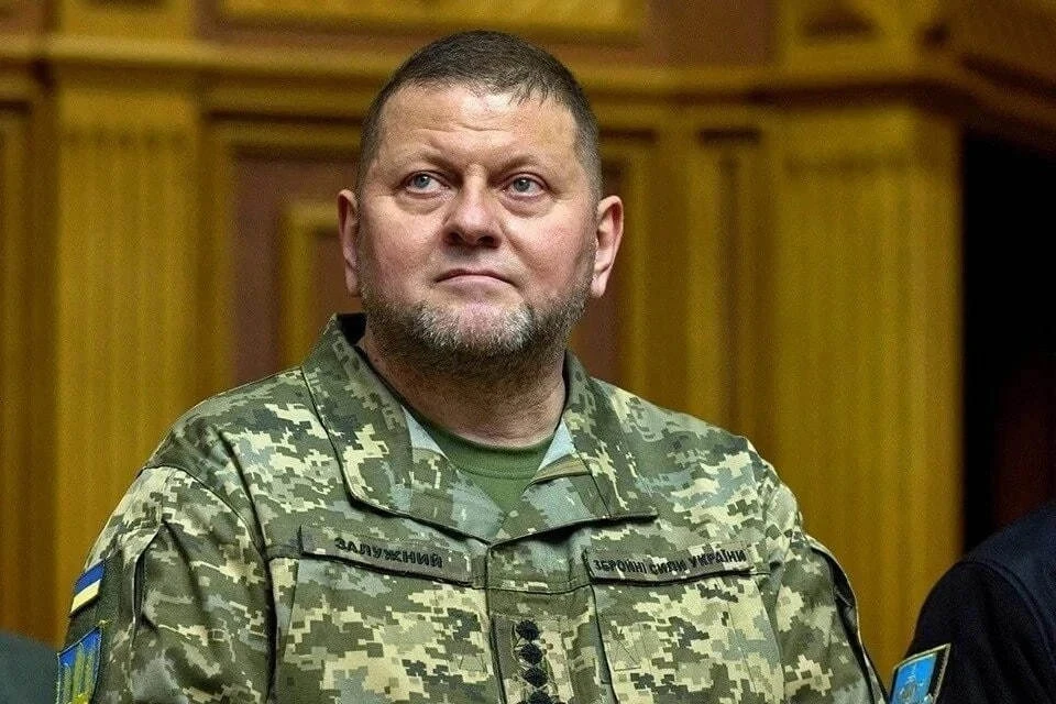 Валерий Залужный снят с должности главкома Вооруженных сил Украины