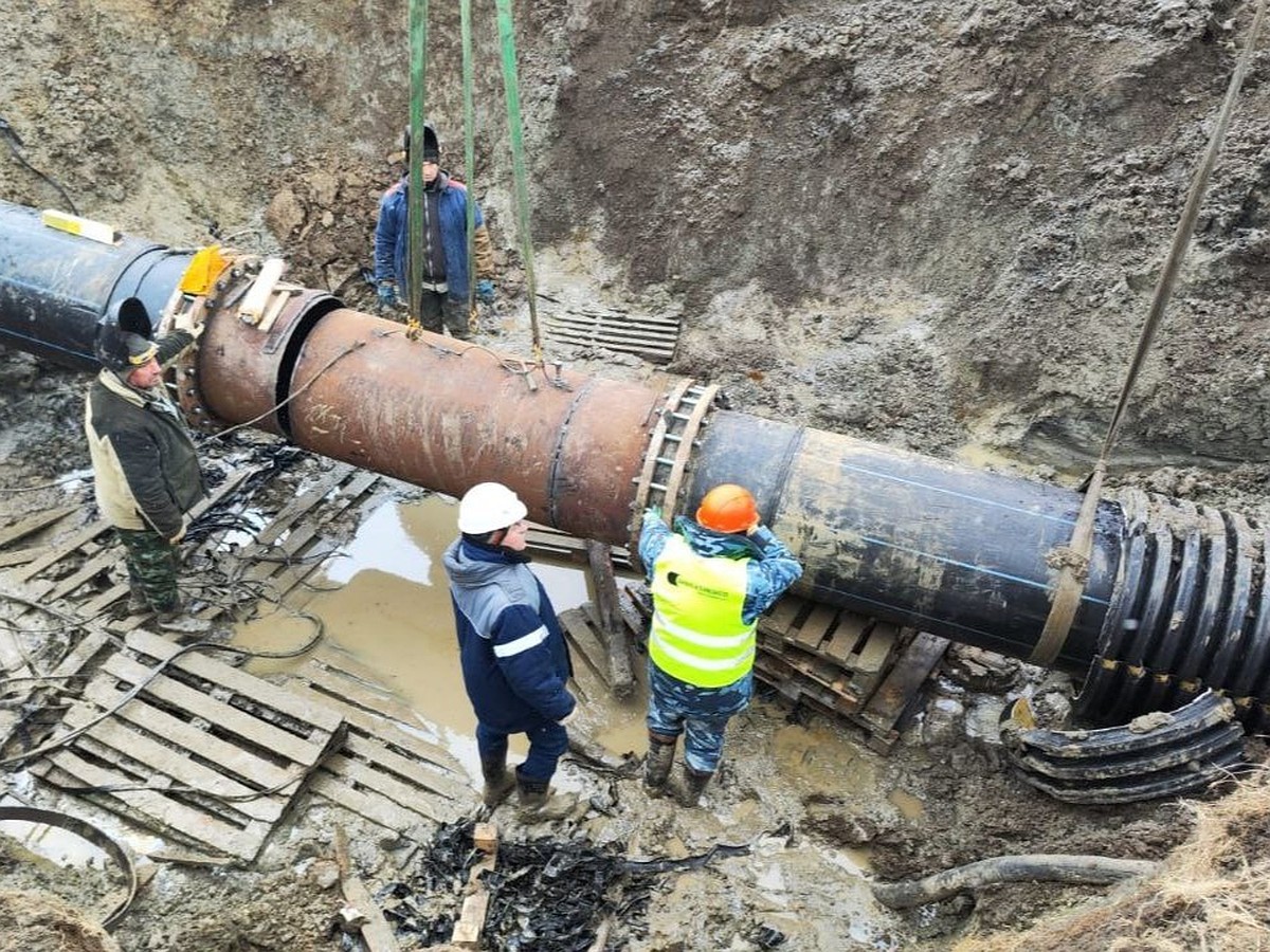 В Темрюкском районе вернули воду после коммунальной аварии - KP.RU