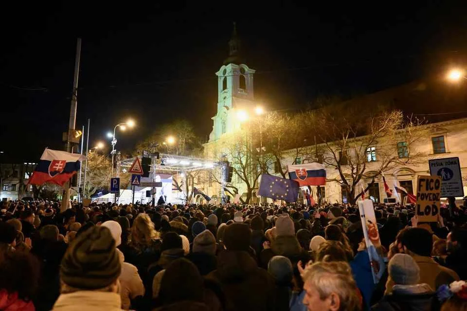 Митинги против реформы уголовного законодательства прошли в Словакии