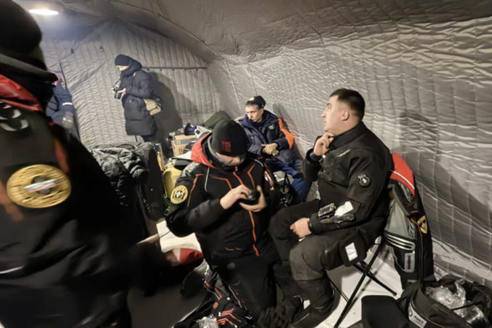 Спасатели нашли погибшего члена экипажа МИ-8 на дне Онежского озера. Фото: t.me/AParfenchikov