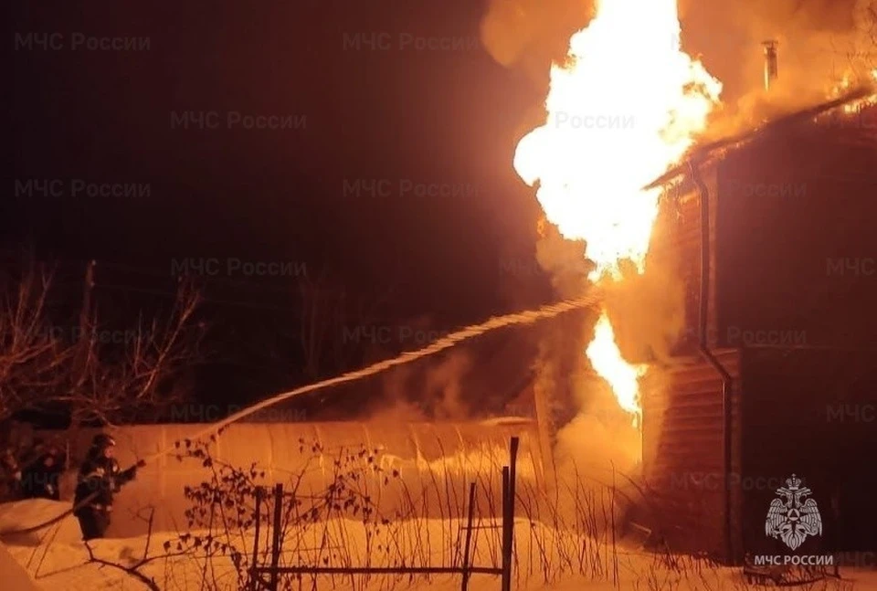В Боровском районе огонь уничтожил баню