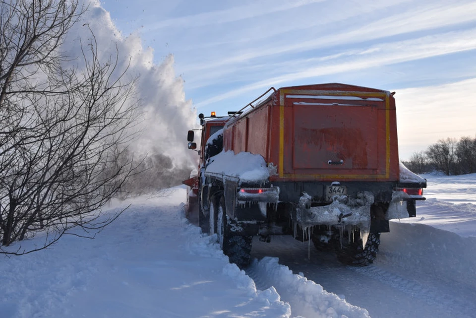 В Ульяновске продолжают ликвидировать снежные заносы. Фото администрация Ульяновска