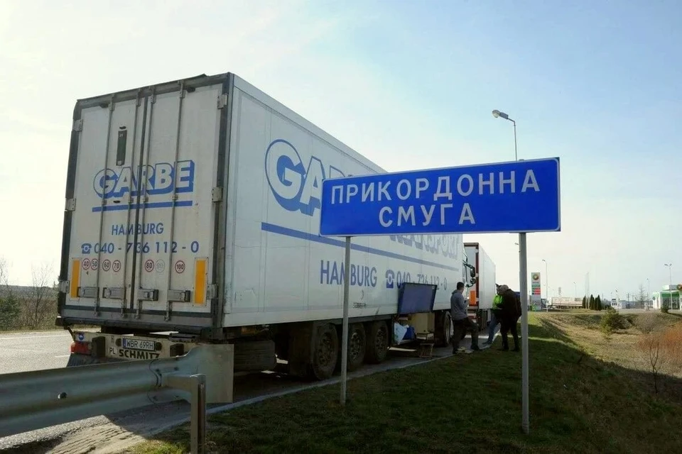 Очередь грузовиков на украинско-польской границе может сохраниться до 10 марта 2024 года. Фото: УНИАН