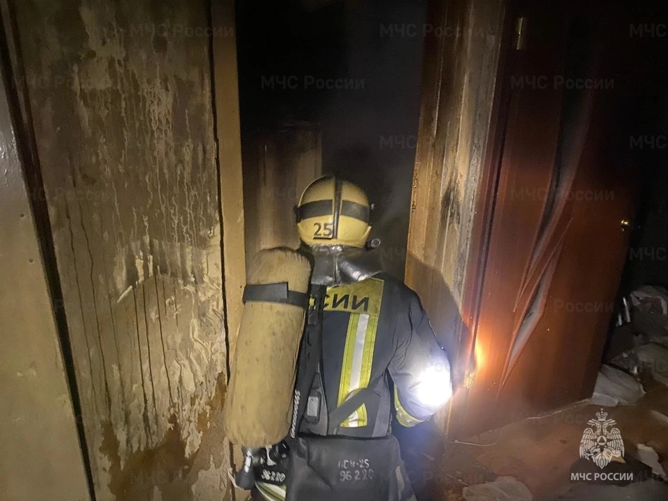 Из загоревшегося в Туле дома эвакуировали 6 человек