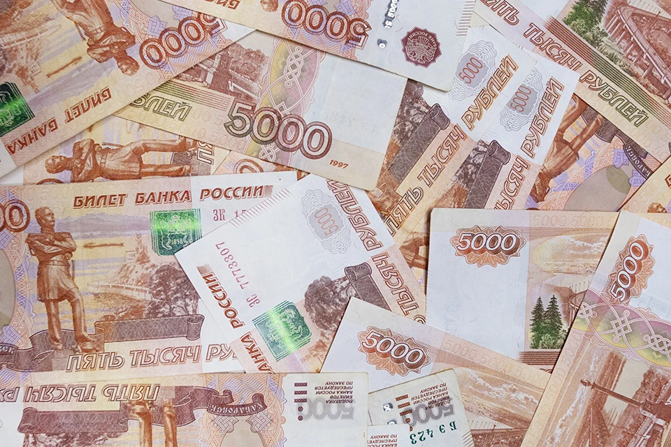 Директор компании вносил в налоговые декларации ложные сведения о фиктивных взаимоотношениях с 19 контрагентами.