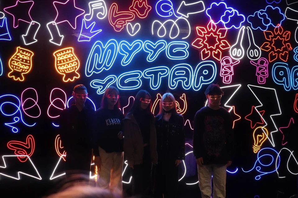 молодежь москвы. программа фестиваля молодежи. программа фестиваля молодежи. волонтеры вфмс 2017. программа всемирного фестиваля молодежи и студентов 1957.