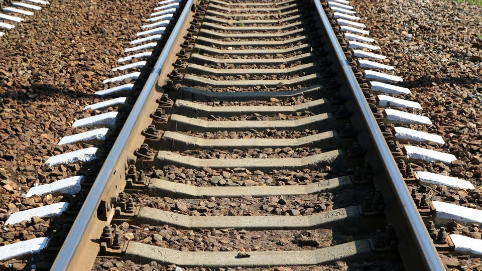 Неизвестные повредили вагоны с украинскими бобами на железной дороге в Польше