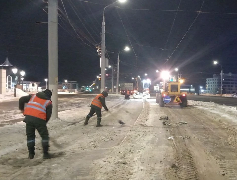 За минувшие сутки с улиц города было вывезено около 5 тысяч кубометров снега