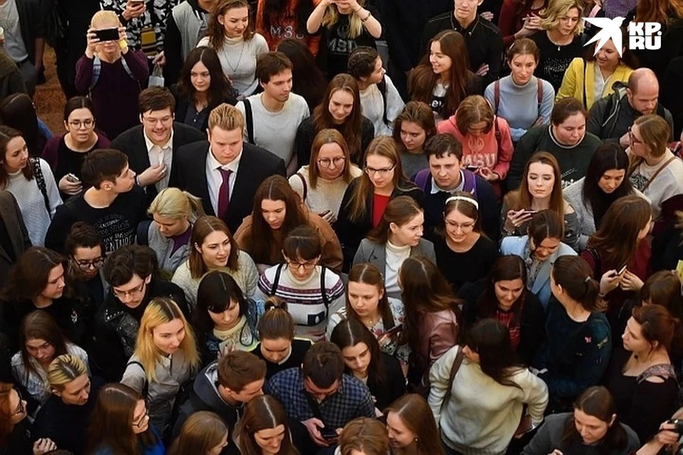 В Тверской области живут 285 тысяч молодых людей в возрасте от 14 до 35 лет.