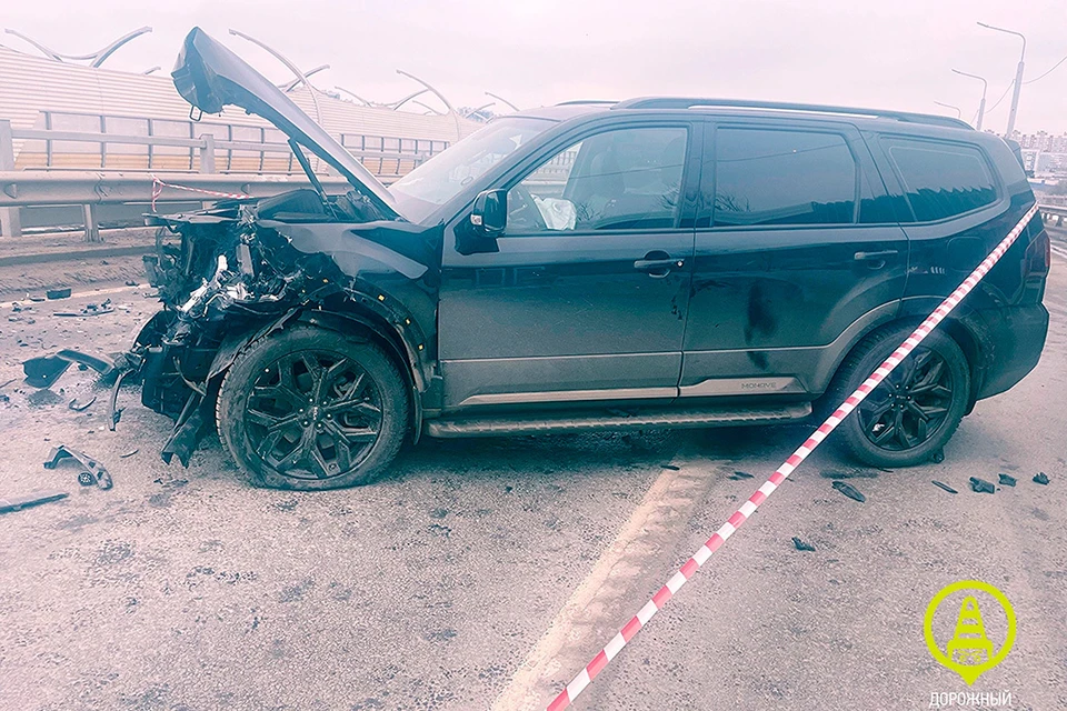 67-летний пенсионер погиб в ДТП на Планерном виадуке в Петербурге. Фото: Дорожный инспектор