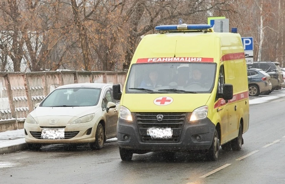 2 марта в Димитровграде водитель «Рено Логан» сбил мужчину, который сидел на дороге. Фото архив КП