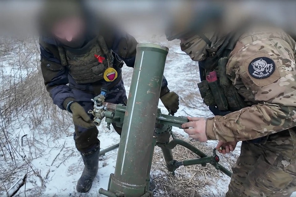 «Крылатая пехота» забрасывает мины точно в блиндаж ВСУ с шести километров
