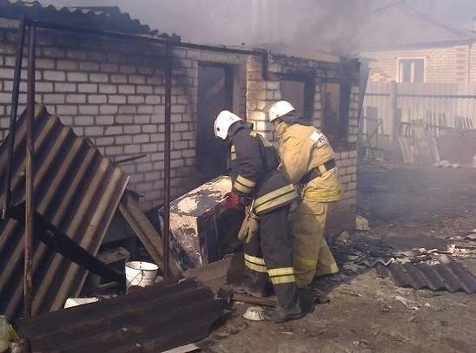 Пожарные успели вовремя, иначе мог произойти взрыв.