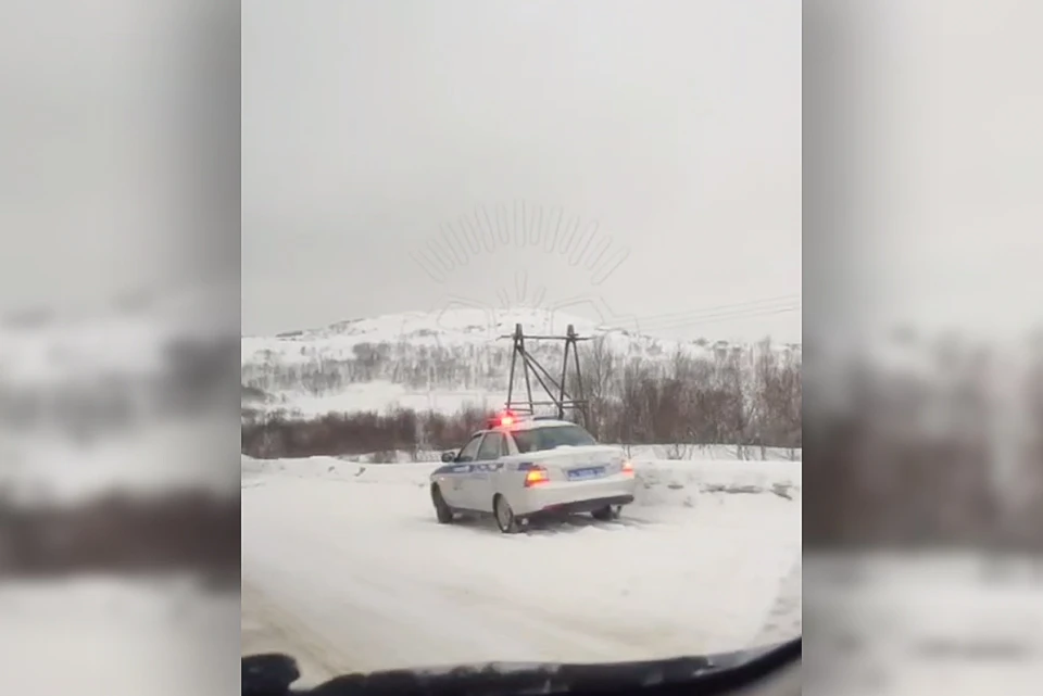 В аварии никто не пострадал. Фото: скриншот видео / Мурманск Дтп Чп / t.me/murmansk_chp